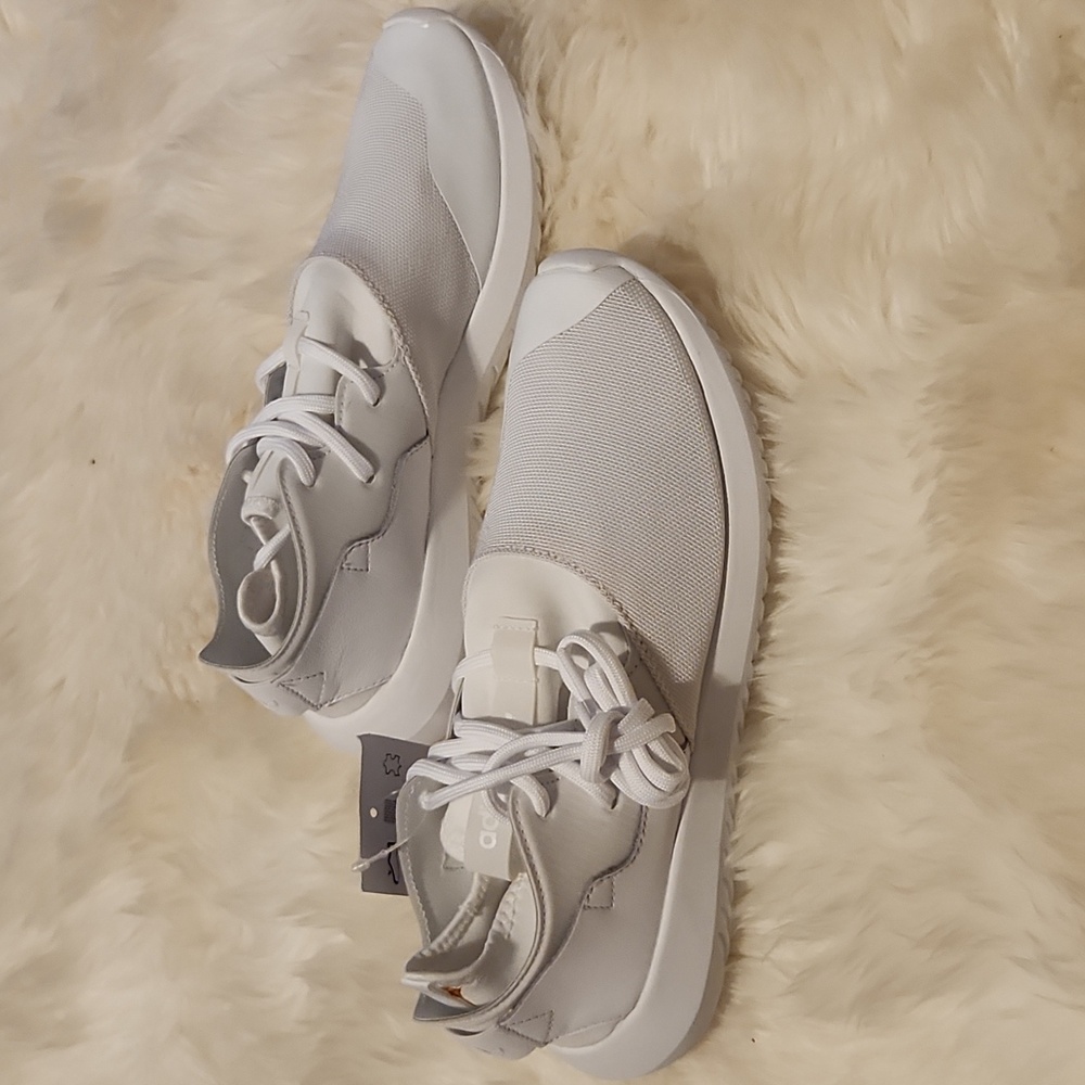 ADIDAS Tubular Entrap - Picture 3 of 5